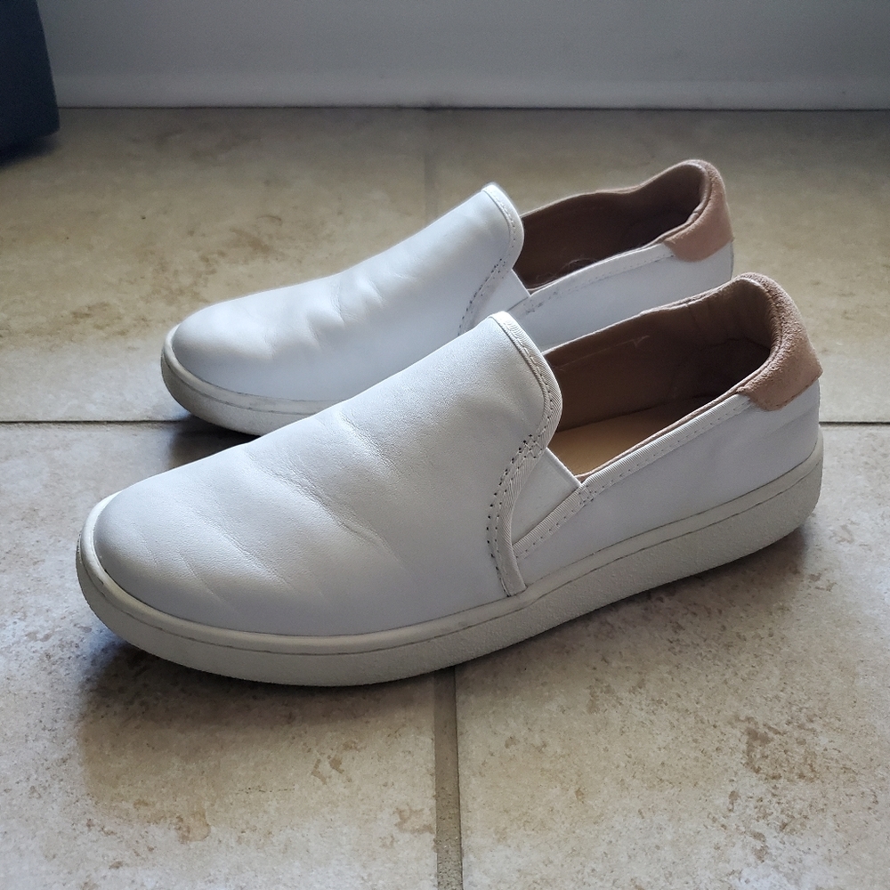 Ugg Slip on Sneakers White and Tan